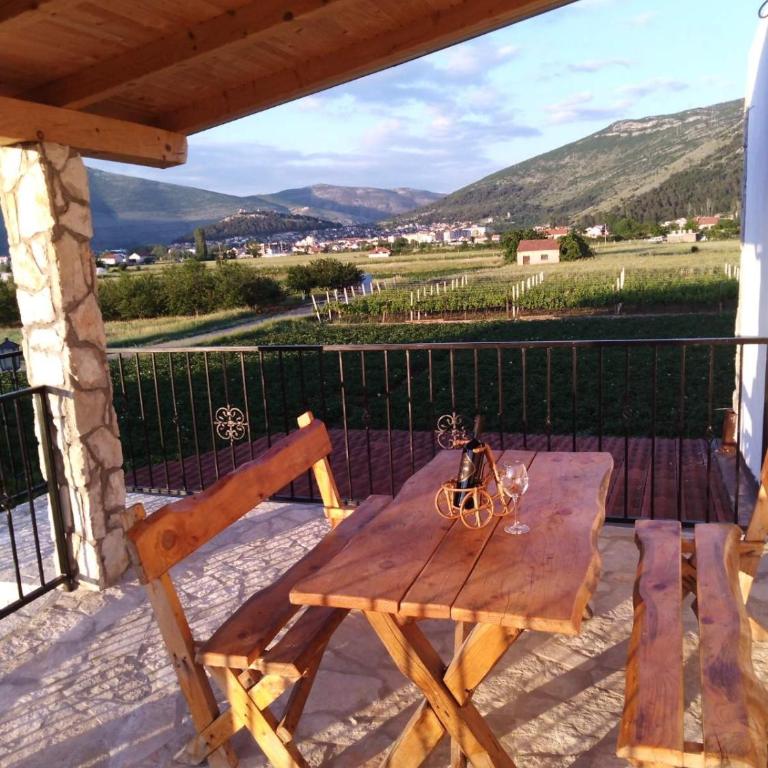 Vinarija "Đelmo" apartments - Deluks Dvokrevetna Soba sa Bračnim Krevetom/Zasebnim Krevetima i Balkonom - 20