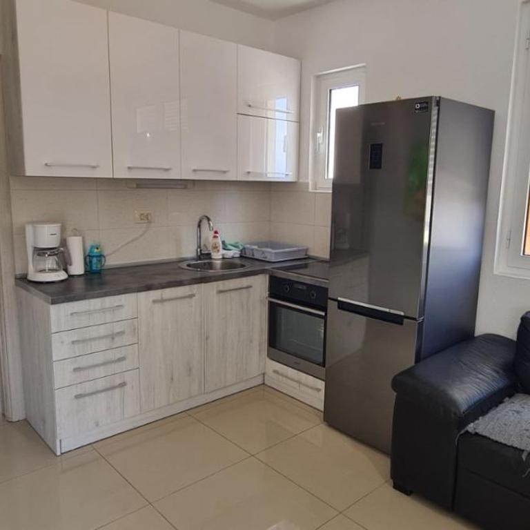 Guest House Ugljevarevic - Apartman sa Pogledom na More - 2