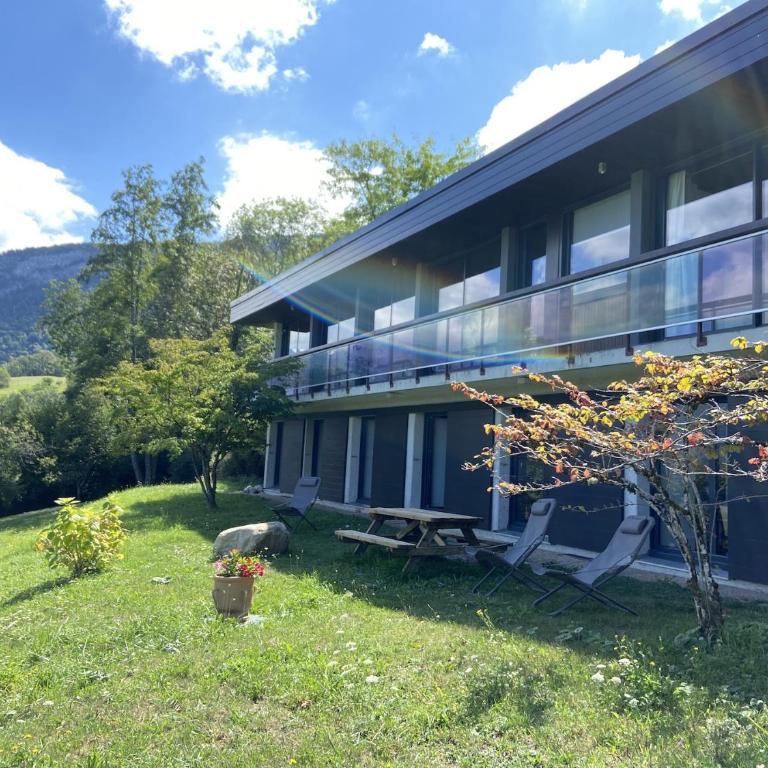 Le Grand Praz - Eight-Bedroom House - 2