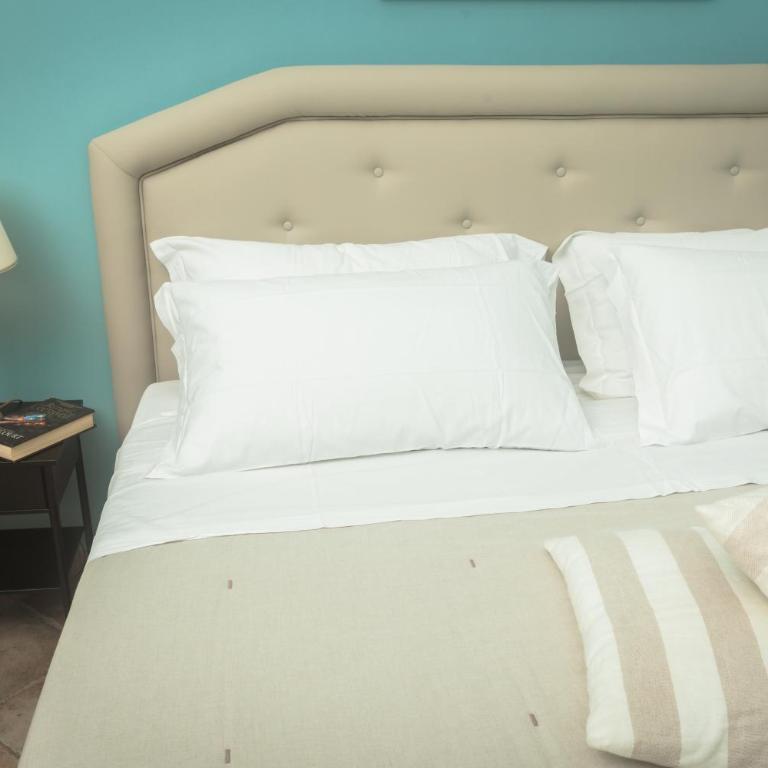 Agriturismo Baglio Donnafranca Wine Resort - Deluxe Double or Twin Room with Sea View - 3
