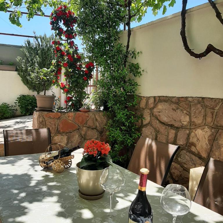 Guest House Ugljevarevic - Apartman sa Pogledom na More - 12