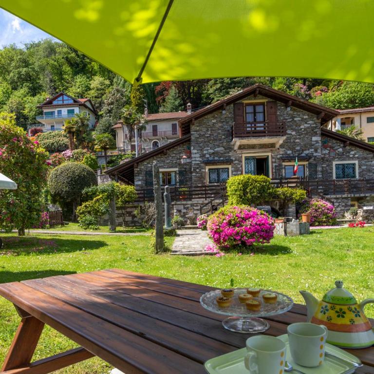 Villa Lucciola - One-Bedroom Apartment with Lake View - 9
