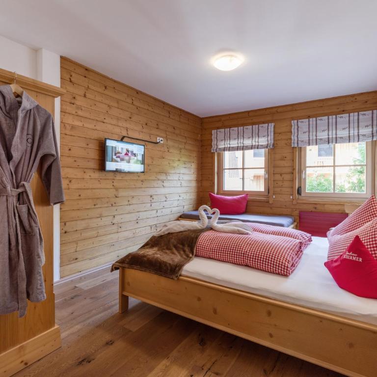 Grittlmühle Chalet Ferienwohnungen - Apartment mit 3 Schlafzimmern - Alpenrose - 14