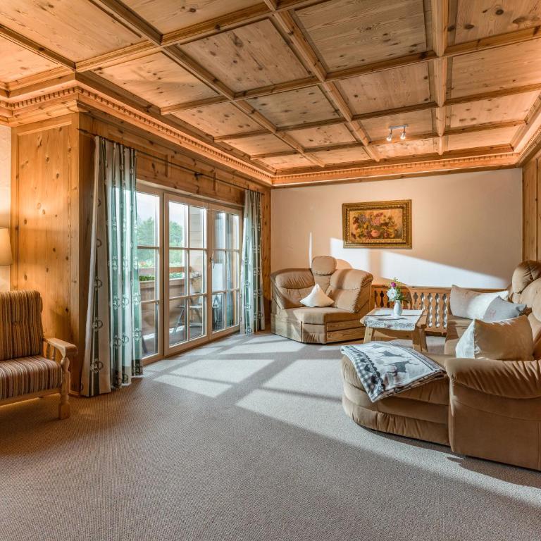 Grittlmühle Chalet Ferienwohnungen - Apartment mit 3 Schlafzimmern - Alpenrose - 2