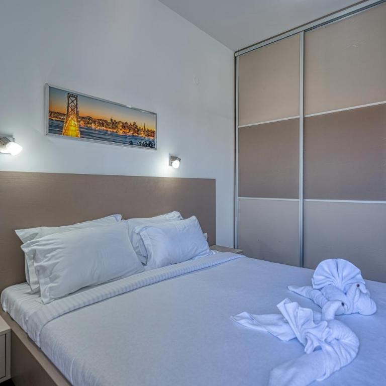Porto View Three-Bedroom Duplex - Three-Bedroom Apartment - Penthouse - 31