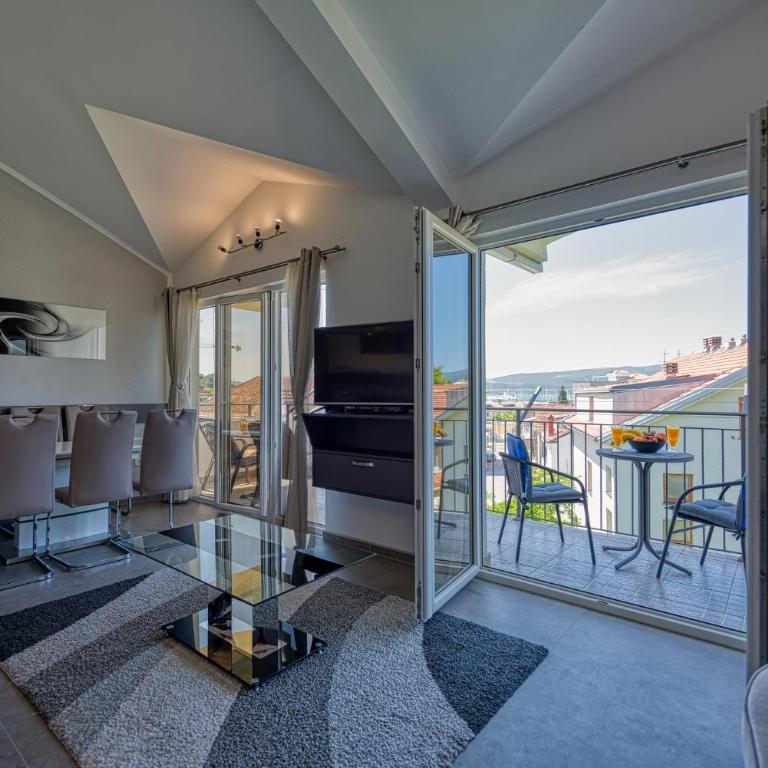 Porto View Three-Bedroom Duplex - Three-Bedroom Apartment - Penthouse - 1