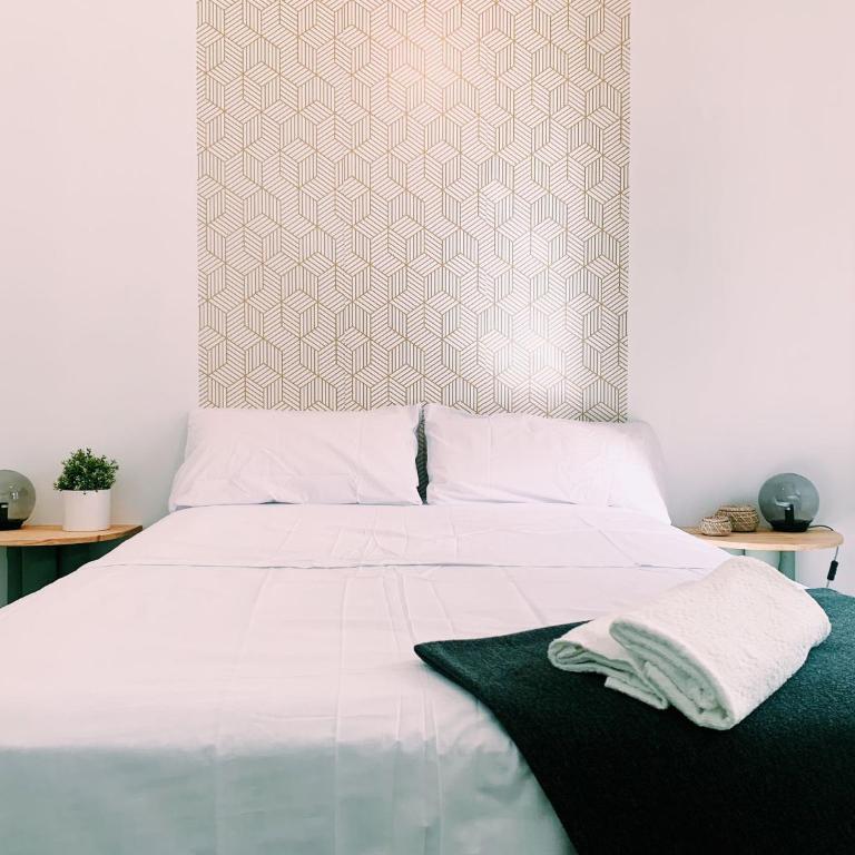 Maria Magdalena - Room 8 - Double Room with Shared Bathroom - 1