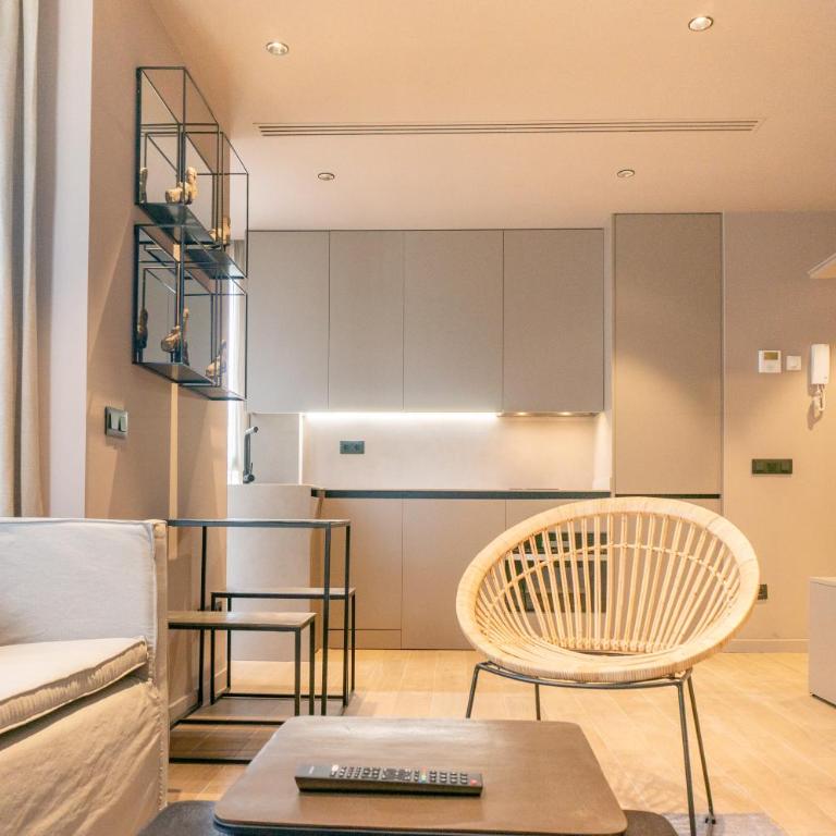 Valencia Luxury - Sea Port I - One-Bedroom Apartment - 13