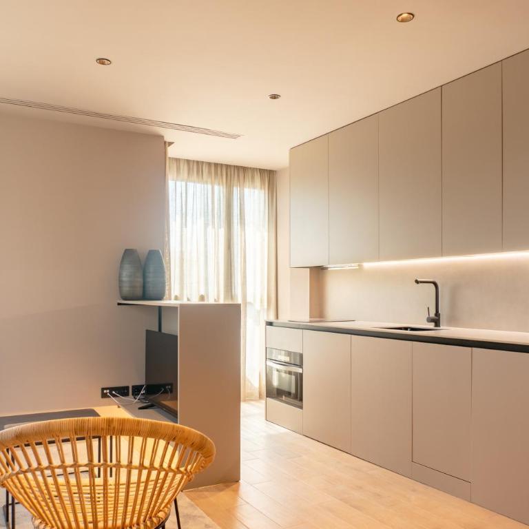 Valencia Luxury - Sea Port I - One-Bedroom Apartment - 12