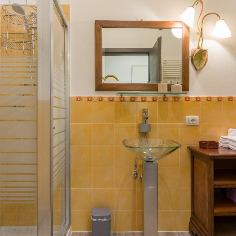 Posto Unico - Double Room with Private Bathroom - 9