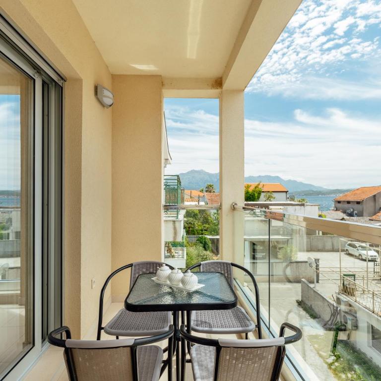 Apartments Villa Swissmonte - Apartment - 4