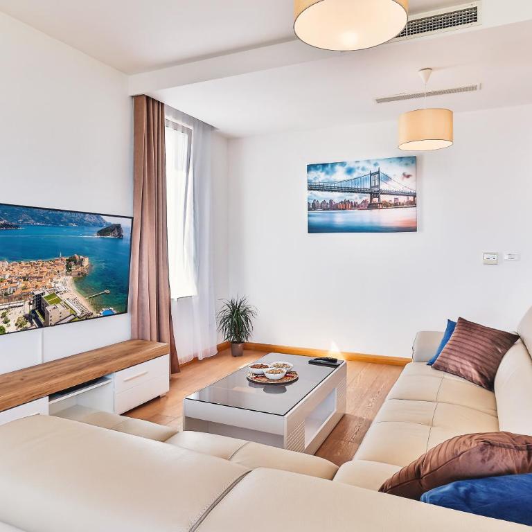 Lux Panorama - One-Bedroom Apartment - 6