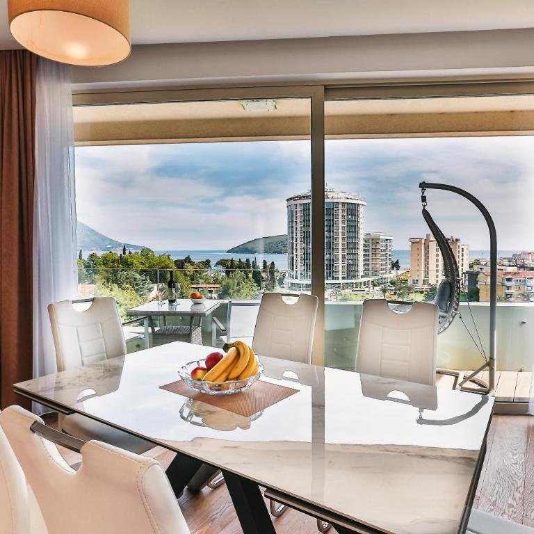 Lux Panorama - One-Bedroom Apartment - 1