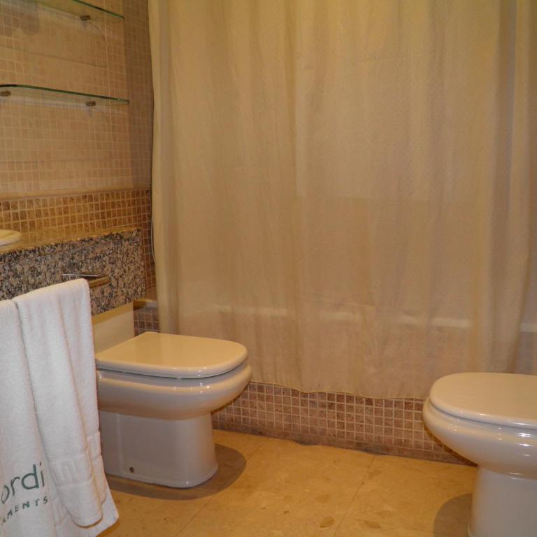 Apartaments St. Jordi Comtal - Apartamento de 2 dormitorios (4 adultos) - 25
