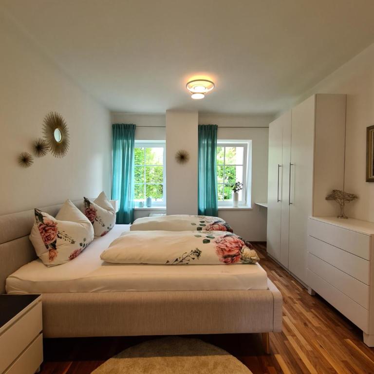 Villa Wieser - Doppelzimmer mit Gartenblick - 8