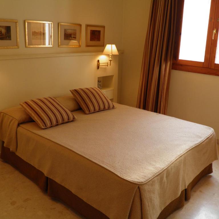 Apartaments St. Jordi Comtal - Apartamento de 2 dormitorios (4 adultos) - 27