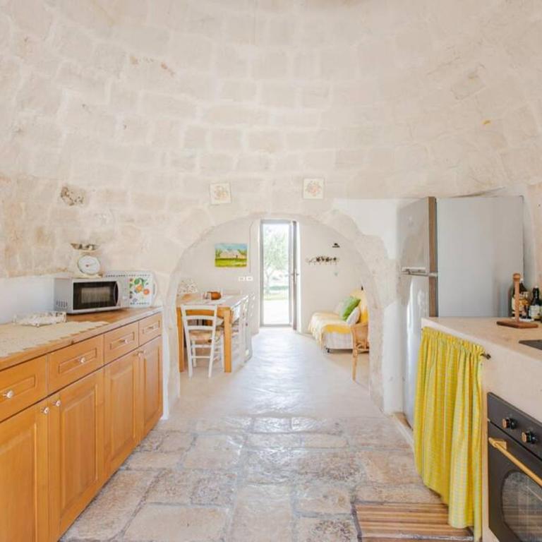 Trulli Antonio, Authentic apulian Trullo with private pool - Villa con Piscina Privata - 21