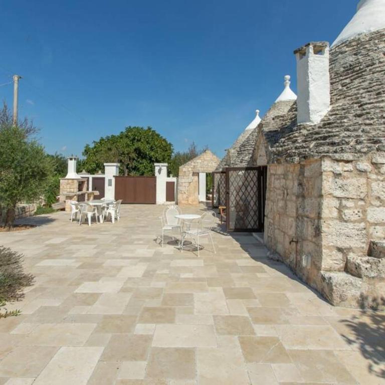 Trulli Antonio, Authentic apulian Trullo with private pool - Villa con Piscina Privata - 8