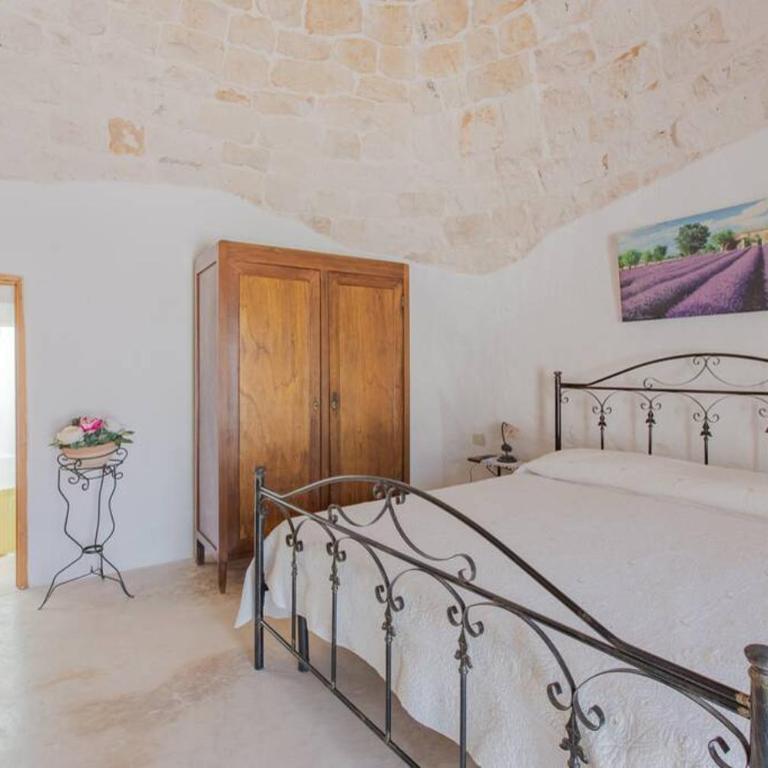 Trulli Antonio, Authentic apulian Trullo with private pool - Villa con Piscina Privata - 33
