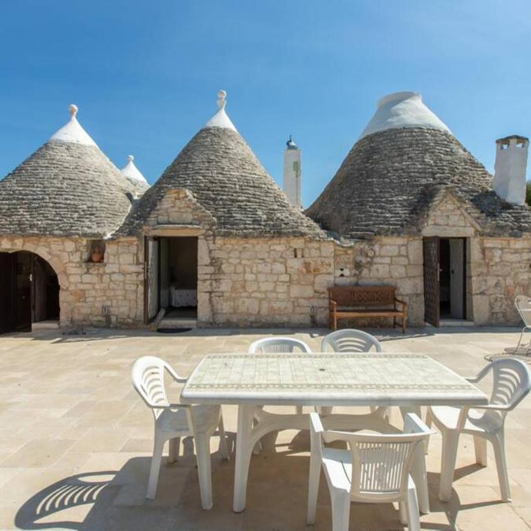 Trulli Antonio, Authentic apulian Trullo with private pool - Villa con Piscina Privata - 6