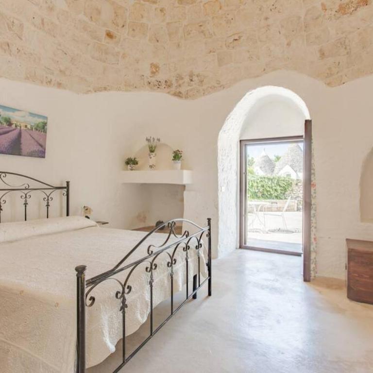 Trulli Antonio, Authentic apulian Trullo with private pool - Villa con Piscina Privata - 35