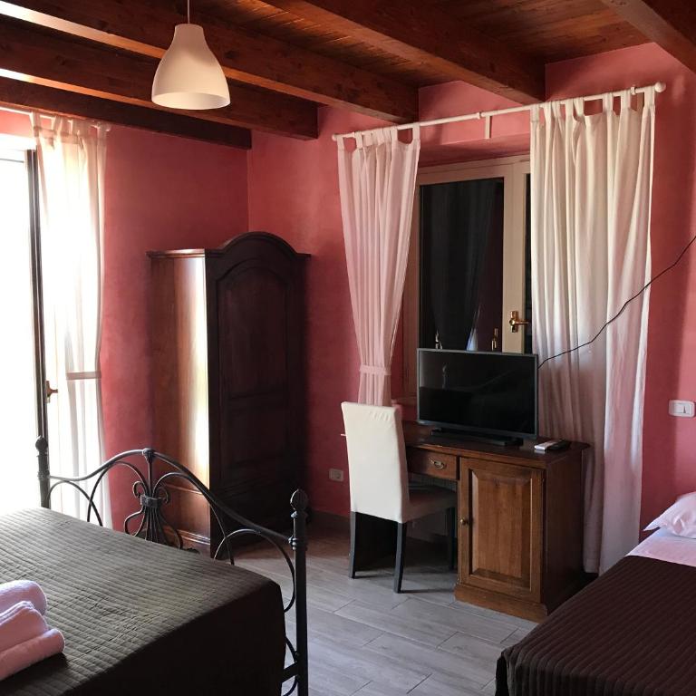 Villa Scotillo Boutique Hotel - Camera Quadrupla Classic - 1