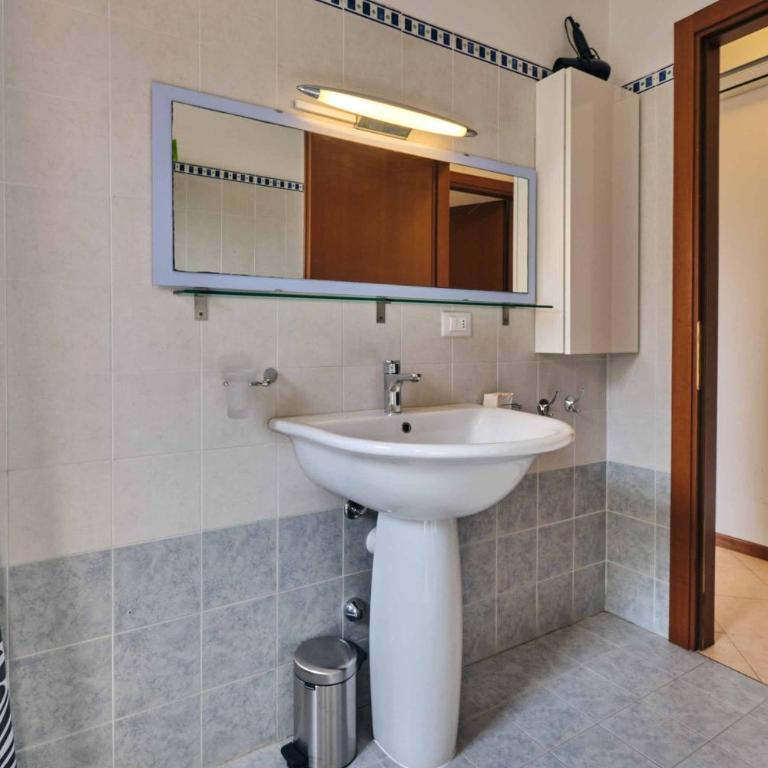 ApartmentsGarda - Casa Eline - Appartamento con 2 Camere da Letto - 32