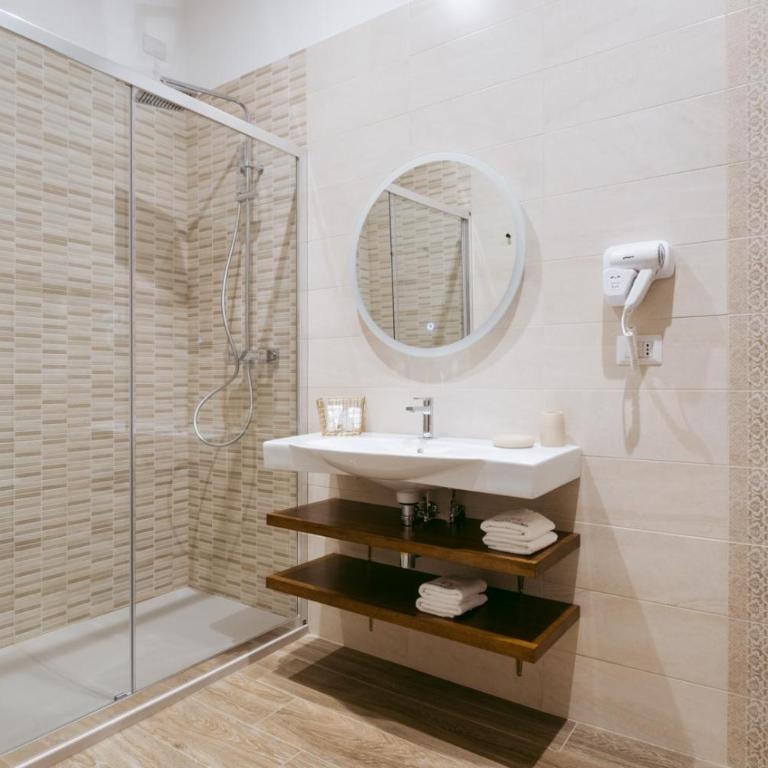 Porta D'Oro Charming House - Deluxe Suite with Spa Bath - 6