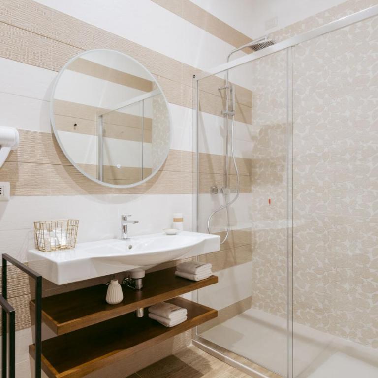 Porta D'Oro Charming House - Suite with Spa Bath - 4