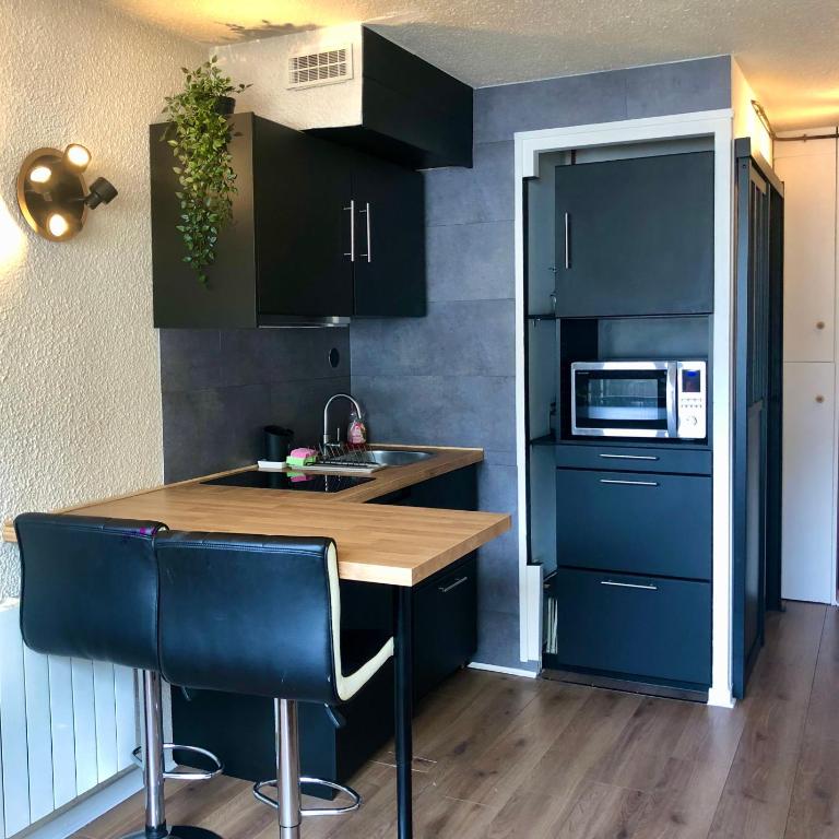 Studio lumineux neuf dans l'hyper centre avec vue - Appartement 1 Chambre - 1