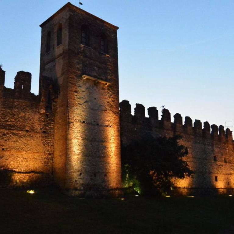 Trilocale Torre dell'Orologio - Appartamento con 2 Camere da Letto - 9