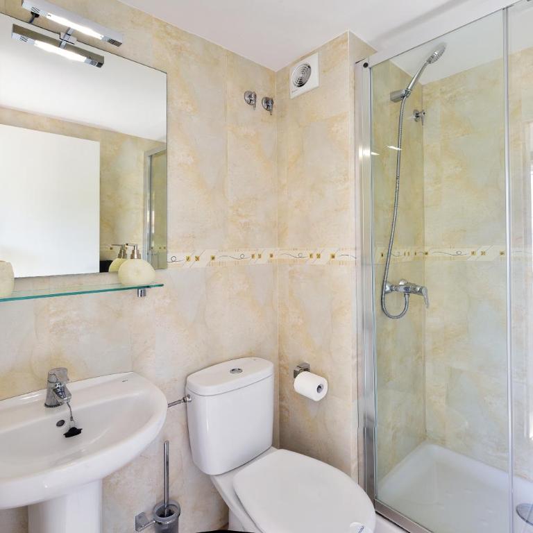 "Cozy" y con terraza en el centro de CADAQUÉS - Apartamento de 1 dormitorio - 10