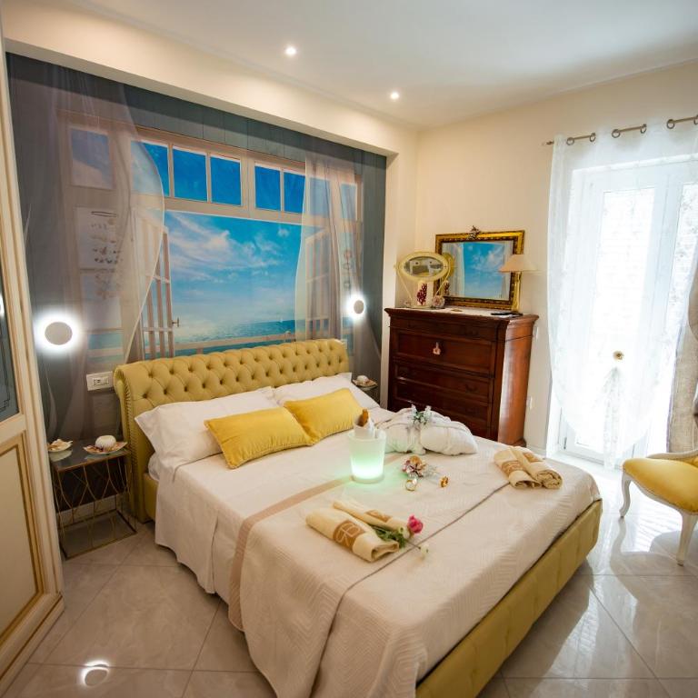 Le Radici Accomodation - King Room with Balcony - 1