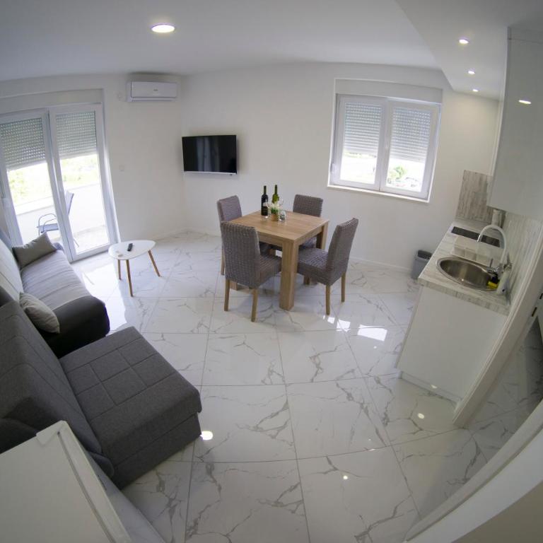Lea - Apartment - 11