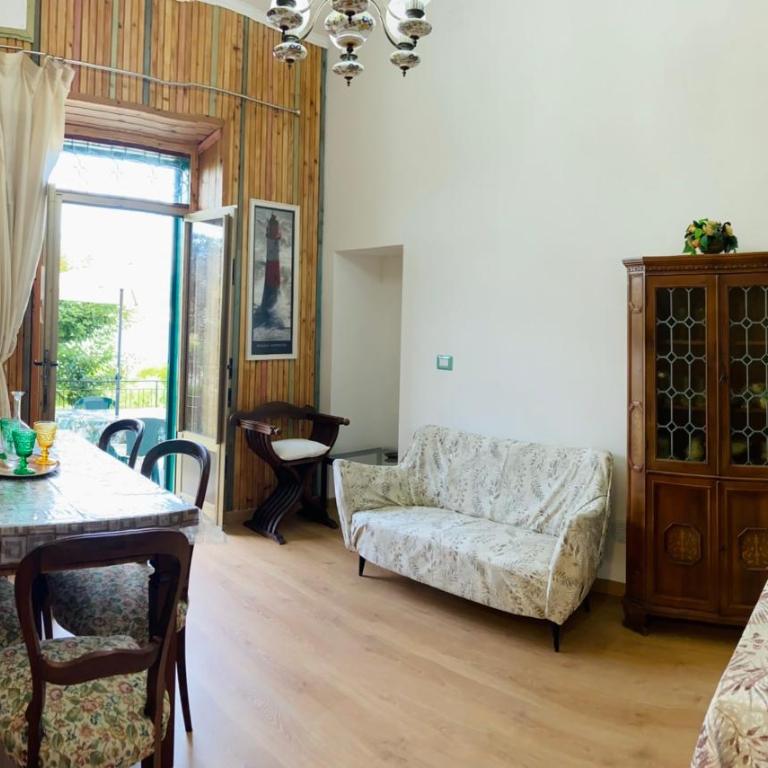 Villa Ninetta-Isabella - Two-Bedroom House - 9