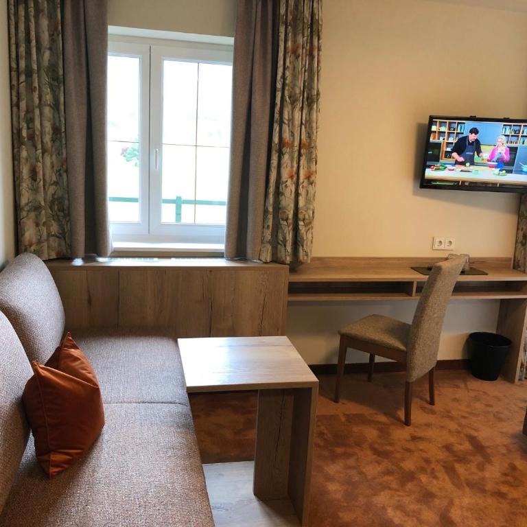 Gasthof Wiesenhof - Deluxe Double Room - 7