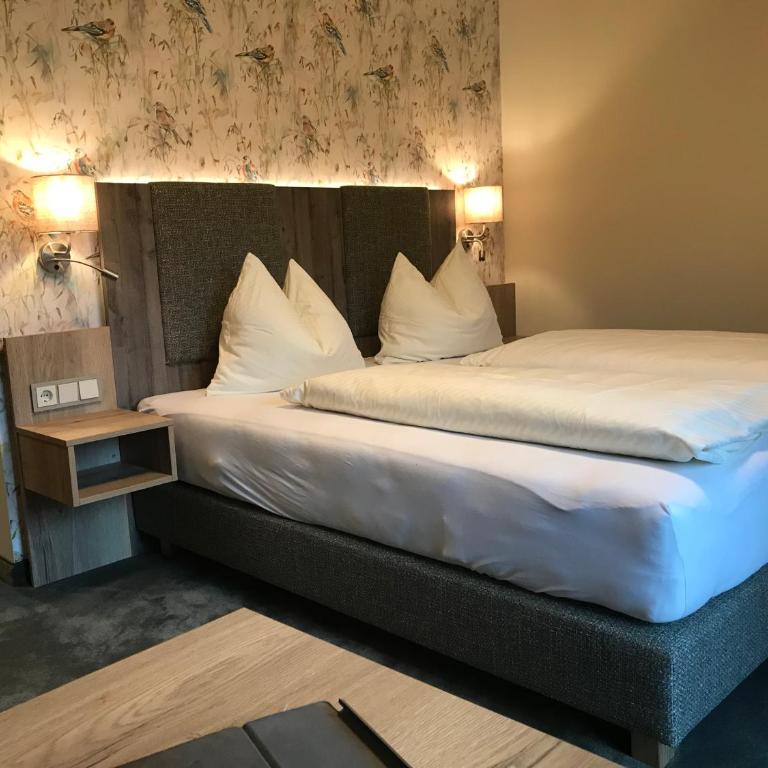Gasthof Wiesenhof - Deluxe Double Room - 1