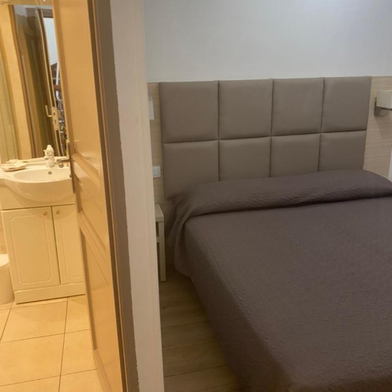 Hotel Lutetia - Chambre Lits Jumeaux - 4