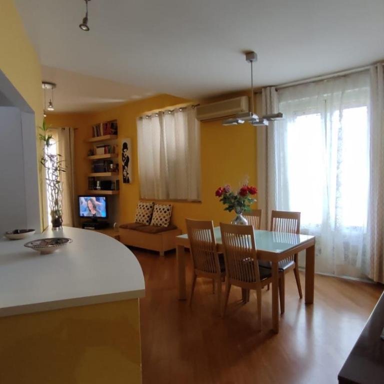 POLICLINICO HOME - Appartamento con 2 Camere da Letto - 9