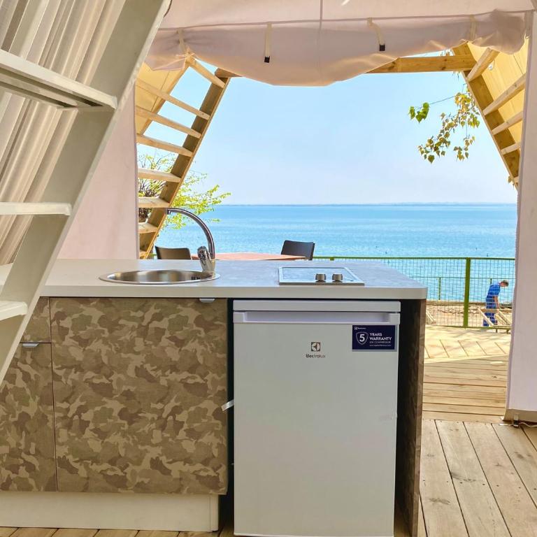 Village & Glamping Riva Blu - Comfort Zelt mit Seeblick - 1