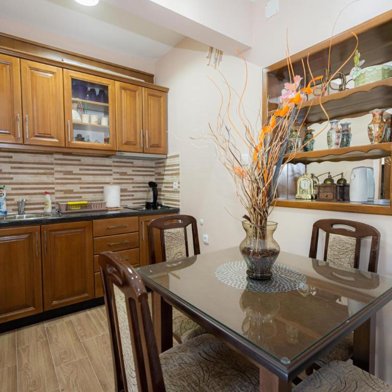 Milas Trojica Kotor - One-Bedroom Apartment - 8