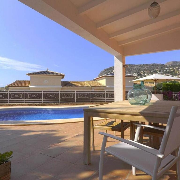 Villa con piscina privada - Casa de 3 dormitorios - 15