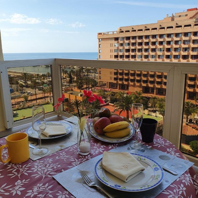 Estudio El Puerto - En el mismo centro de Fuengirola, primera línea de playa - Estudio - 1