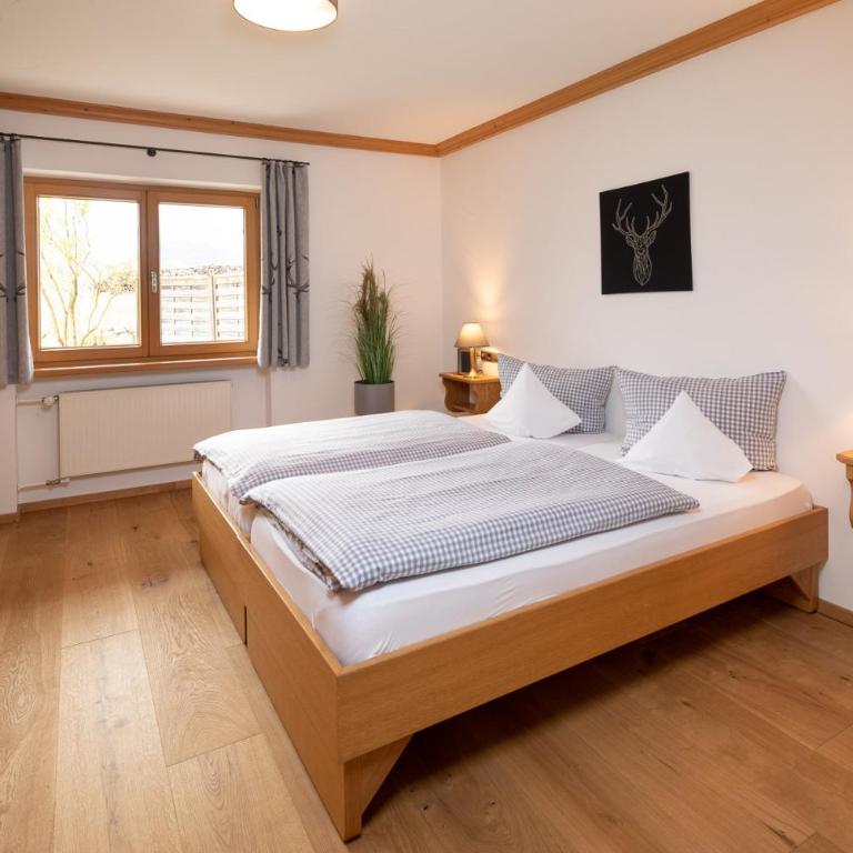"Ferienwohnung Anna" - Annehmlichkeiten von 4-Sterne Familien-und Wellnesshotel Viktoria können mitgenutzt werden - Apartment - Erdgeschoss - 5