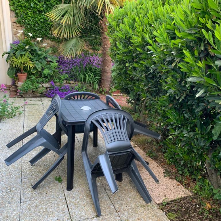La casa de Sophie T3 avec jardinet, Parking privé - Port de Vannes - Appartamento con 2 Camere da Letto - 24