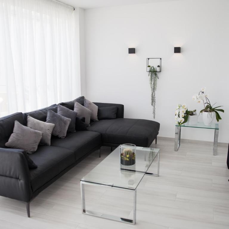 Spacious 200 sq.m. penthouse with sea view terraces - Apartamento - 62