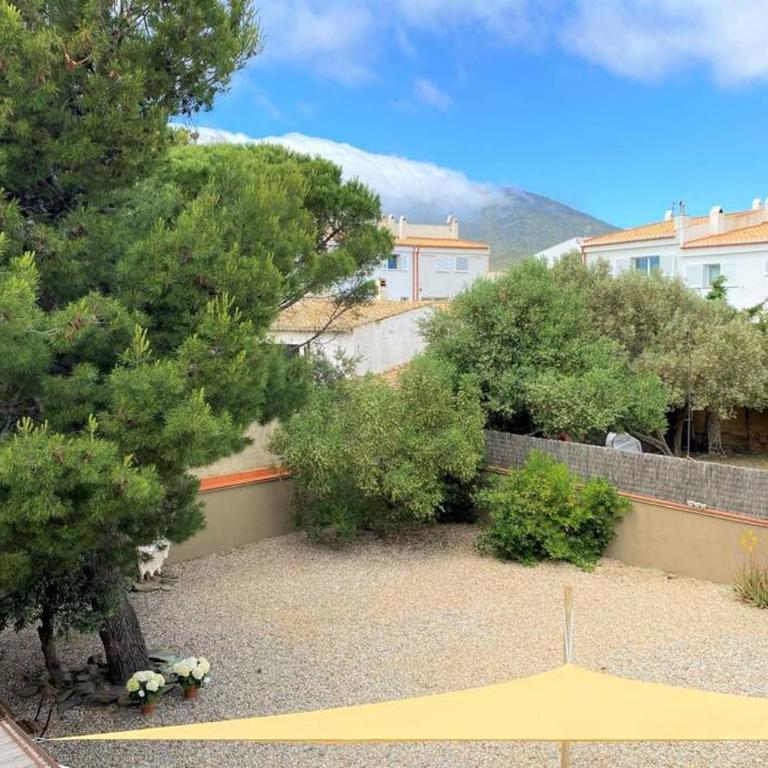 LLEBEIG -Casa mediterránea con gran jardín - Casa Unifamiliar de 3 dormitorios - 5