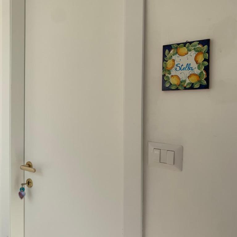 La Finestra sui Faraglioni - Appartamento con Vista Mare - 4