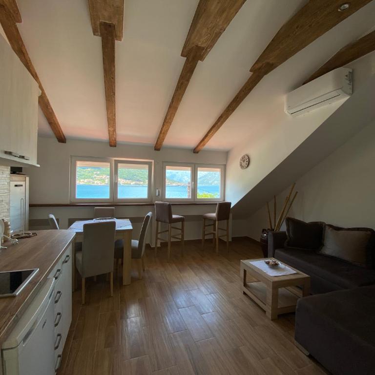 Sunny Bay Apartments - Apartman sa Pogledom na More - 2