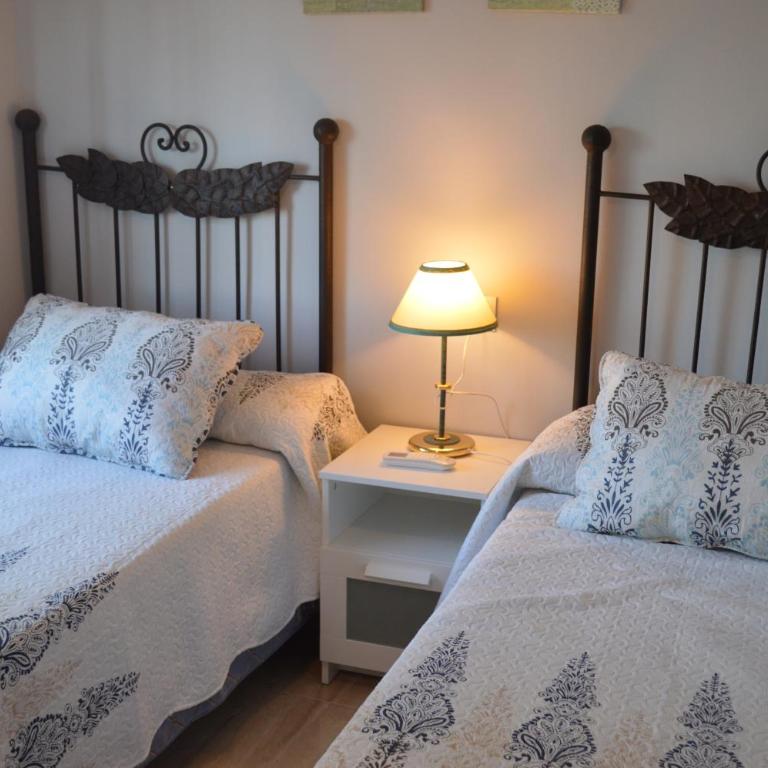 Seafront recently renovated apartments - Apartamento de 2 dormitorios - 10